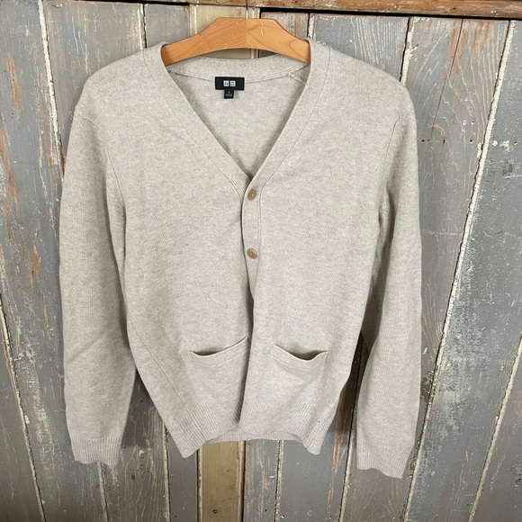 Men's Gray Cardigan Sweater - Picture 1 of 6
